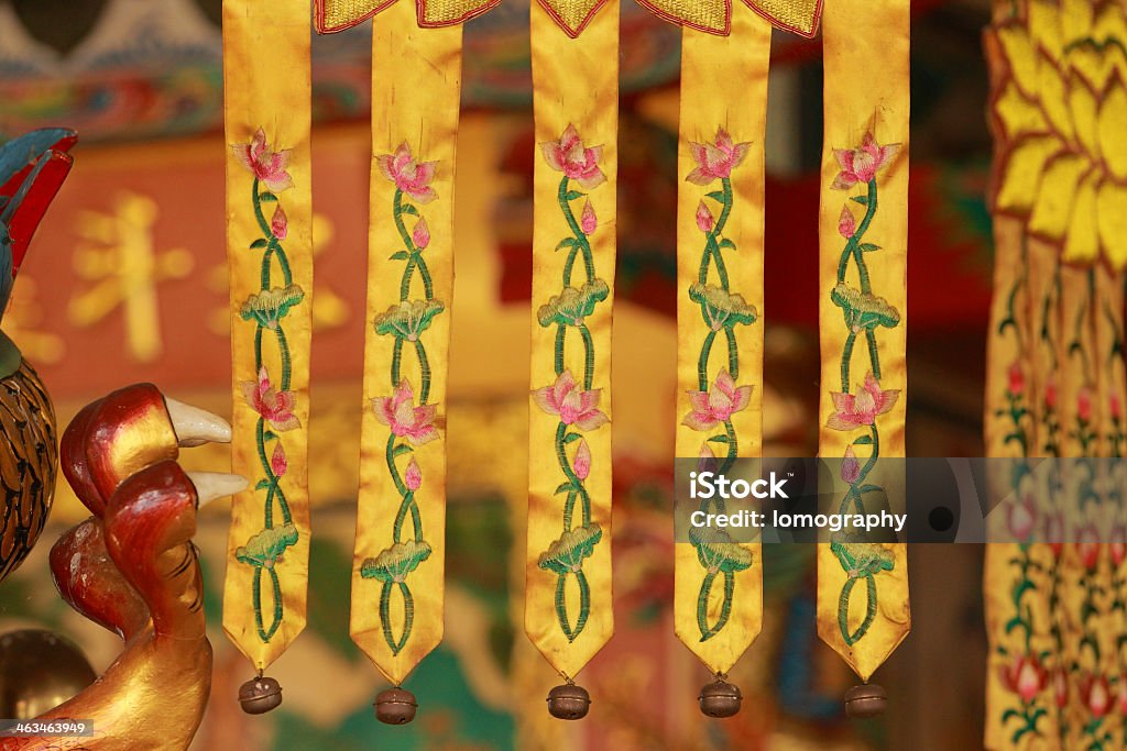 Bouddhisme temple chinois des bannières sur 7 - Photo de En matière textile libre de droits