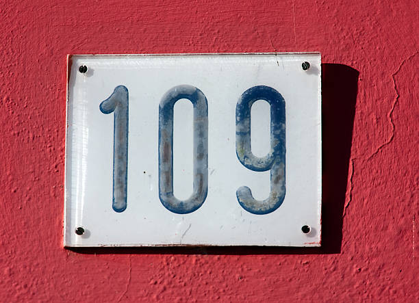 número de casa - number 110 - fotografias e filmes do acervo