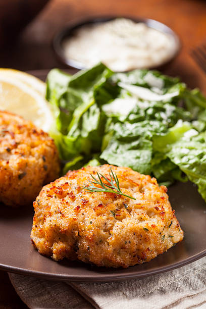 istock Organic Homemade Crab Cakes 463681179
