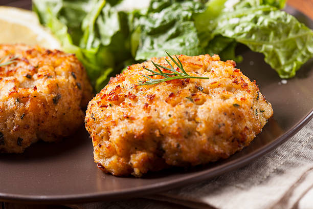 istock Organic Homemade Crab Cakes 463681203