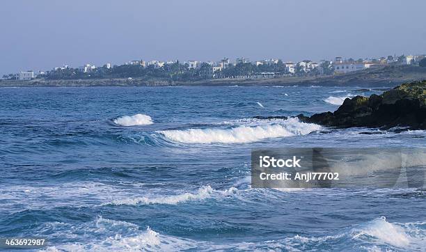 Mar Olas Paisaje Cyprus Foto de stock y más banco de imágenes de Agua - Agua, Aire libre, Arena