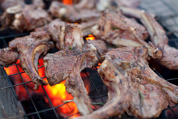 ラムリブバーベキュー - barbecue grill broiling barbecue vegetable ストックフォトと画像