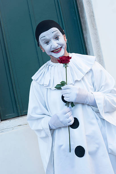 istock Pierrot with Red Rose 2013 Carnival, Venice, Italy 463813393