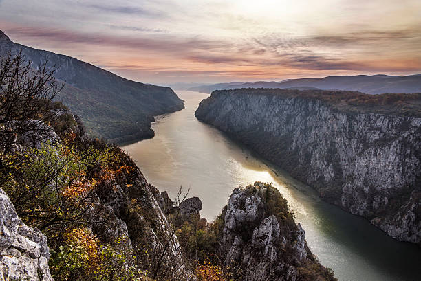 istock Gorges of the Danube 463874571