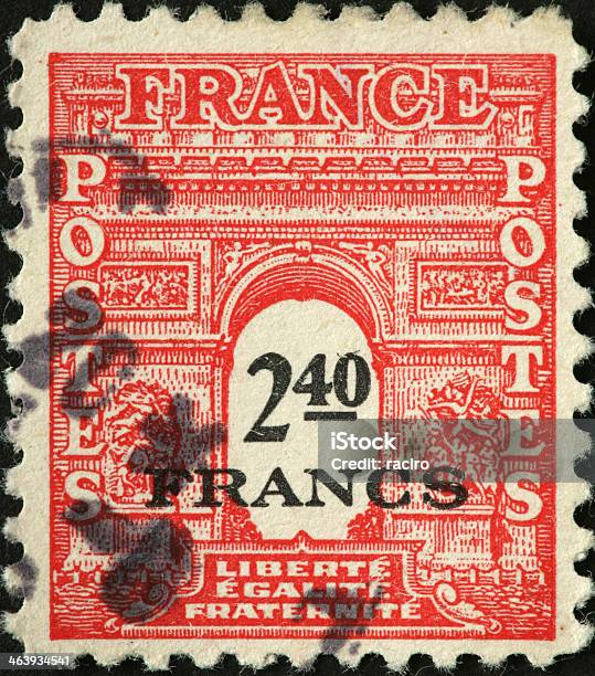 Arco Di Trionfo Parigi In Francia Una Stamp - Fotografie stock e altre immagini di Parigi - Parigi, Francobollo postale, Arco - Architettura