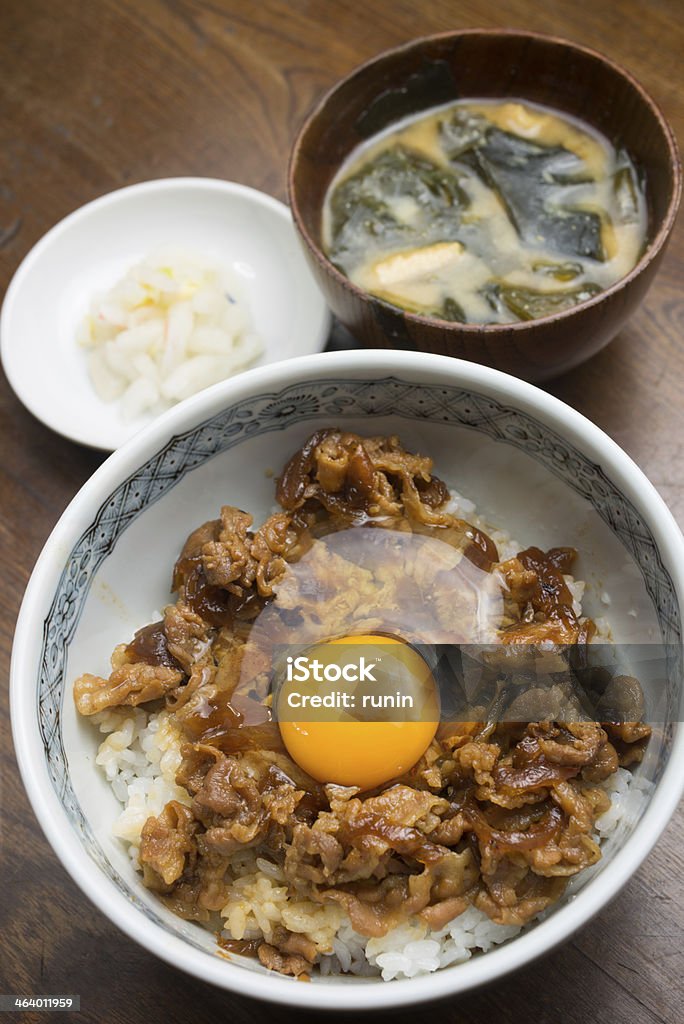 Японская кухня Butadon - Стоковые фото Donburi роялти-фри
