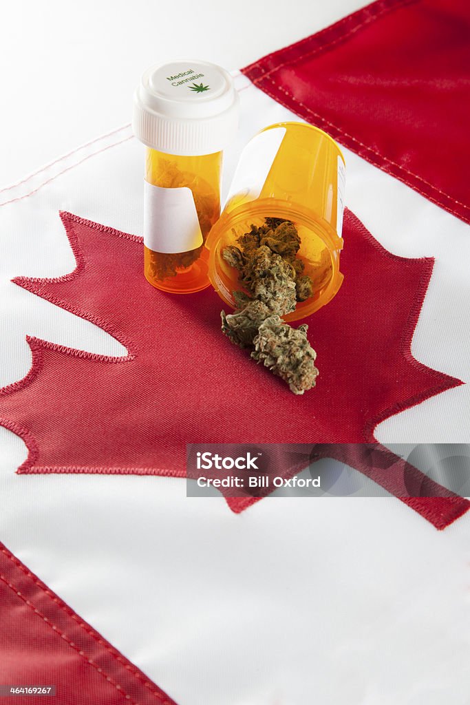 Canadian Medical Cannabis - Foto stock royalty-free di Aperto