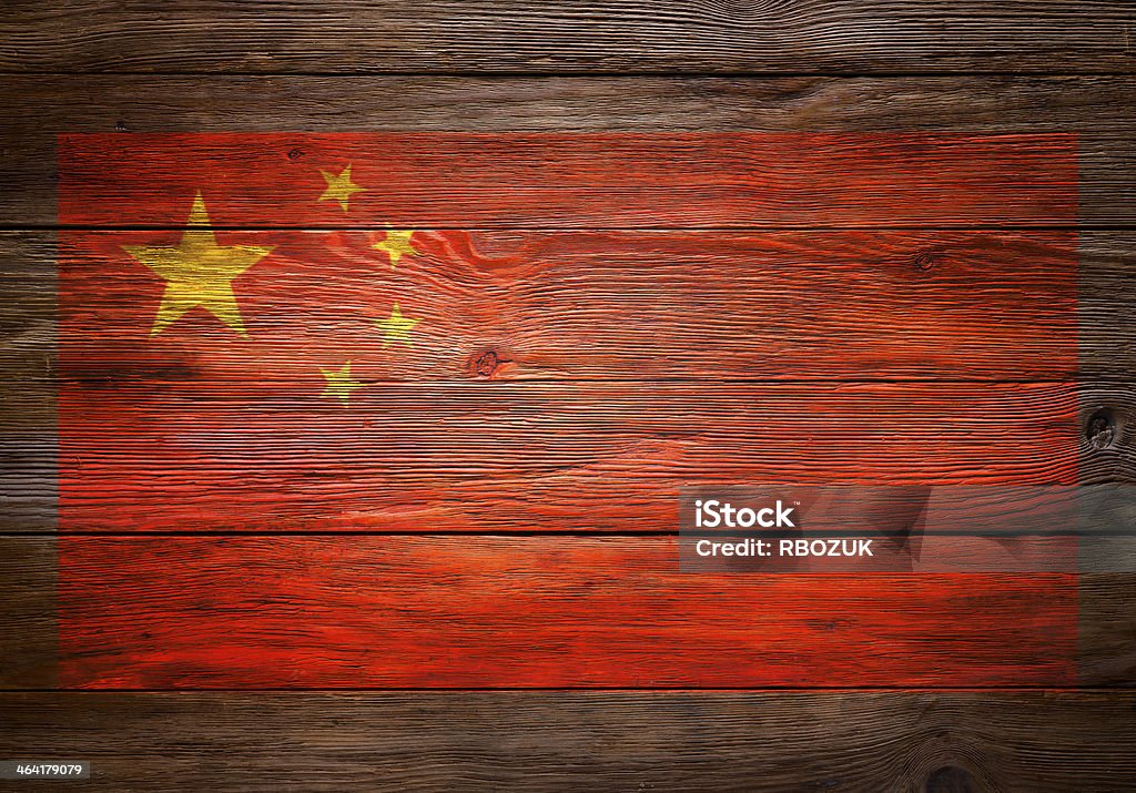 Китайский флаг на деревянном фоне - Стоковые фото Азия роялти-фри