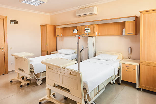 hospital habitación - hospital bed air conditioner pillow fotografías e imágenes de stock