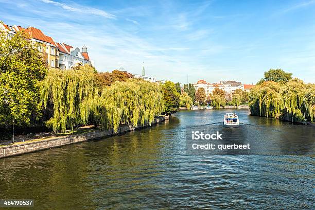 Berlin Spree Stockfoto und mehr Bilder von Berlin - Berlin, Wasserfahrzeug, Fluss