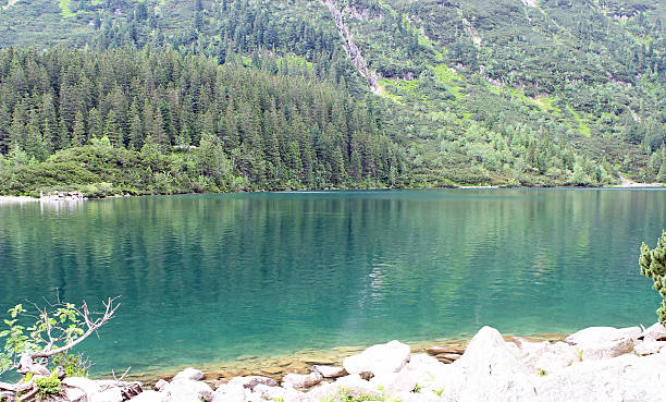 istock mountain lake 