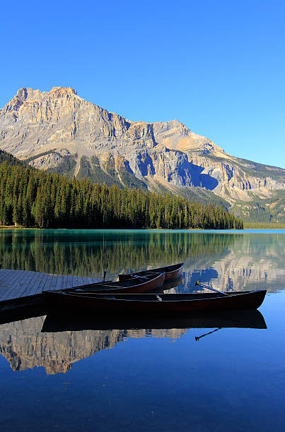 istock Emerald Lake, Yoho National Park, British Columbia, Canada 464200551
