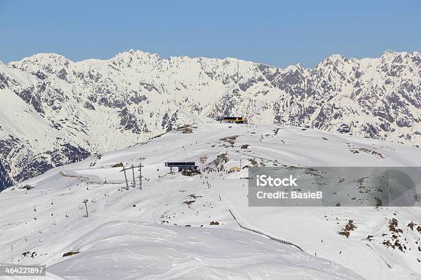 Schöne Winter Landschaft Stockfoto und mehr Bilder von Alpen - Alpen, Aussicht genießen, Berg