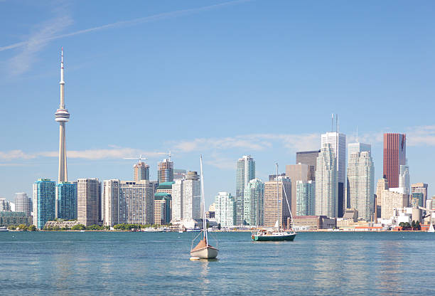 istock Beautiful Toronto City Summer Waterfront 464277759