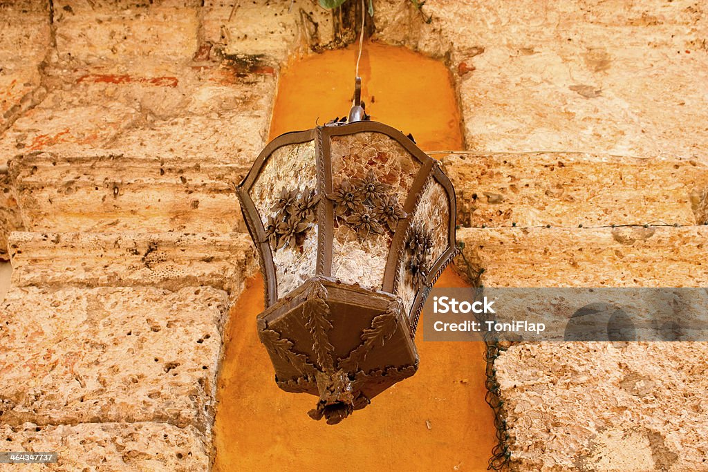 Antigua lámpara - Foto de stock de América del Sur libre de derechos