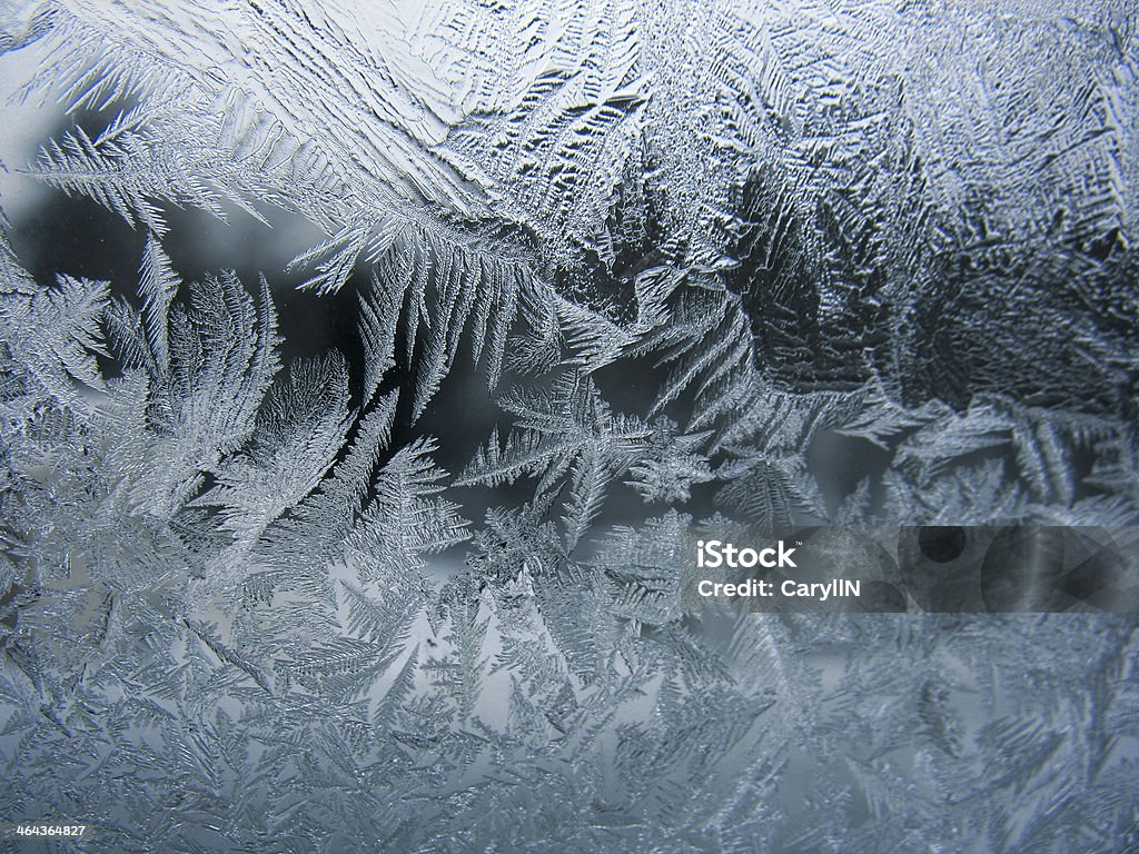 Frosty 패턴 겨울 창쪽 - 로열티 프리 0명 스톡 사진