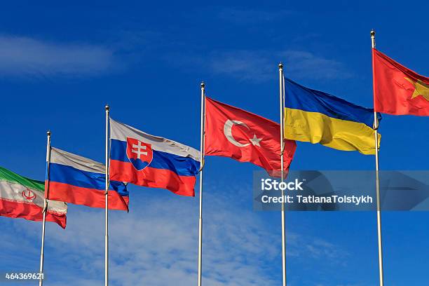 Foto de Bandeira e mais fotos de stock de Alto - Descrição Geral - Alto - Descrição Geral, Azul, Azul claro
