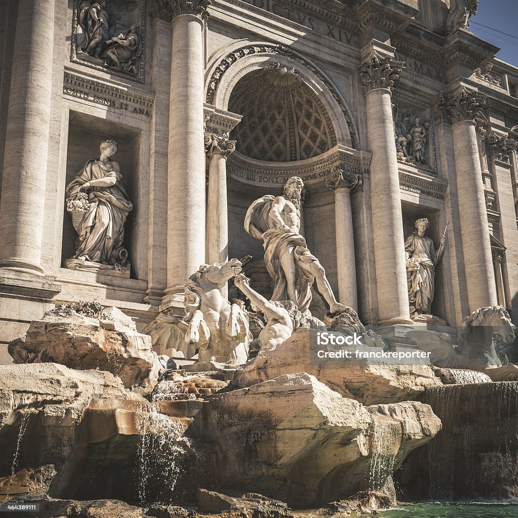 Fontaine de Trevi à Rome - Photo de Palais du Quirinal libre de droits