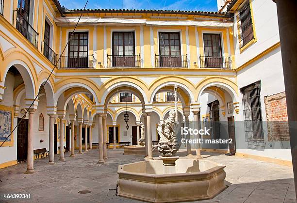 Photo libre de droit de Hôpital Charity À Séville En Espagne banque d'images et plus d'images libres de droit de Hôpital de La Santa Caridad - Hôpital de La Santa Caridad, Séville, Hôpital