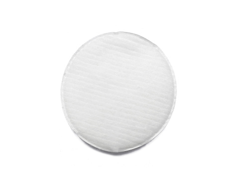 Almohadilla de algodón Aislado en blanco photo