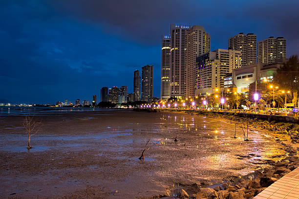 istock Gurney Drive Penang at Blue Hour 464397225