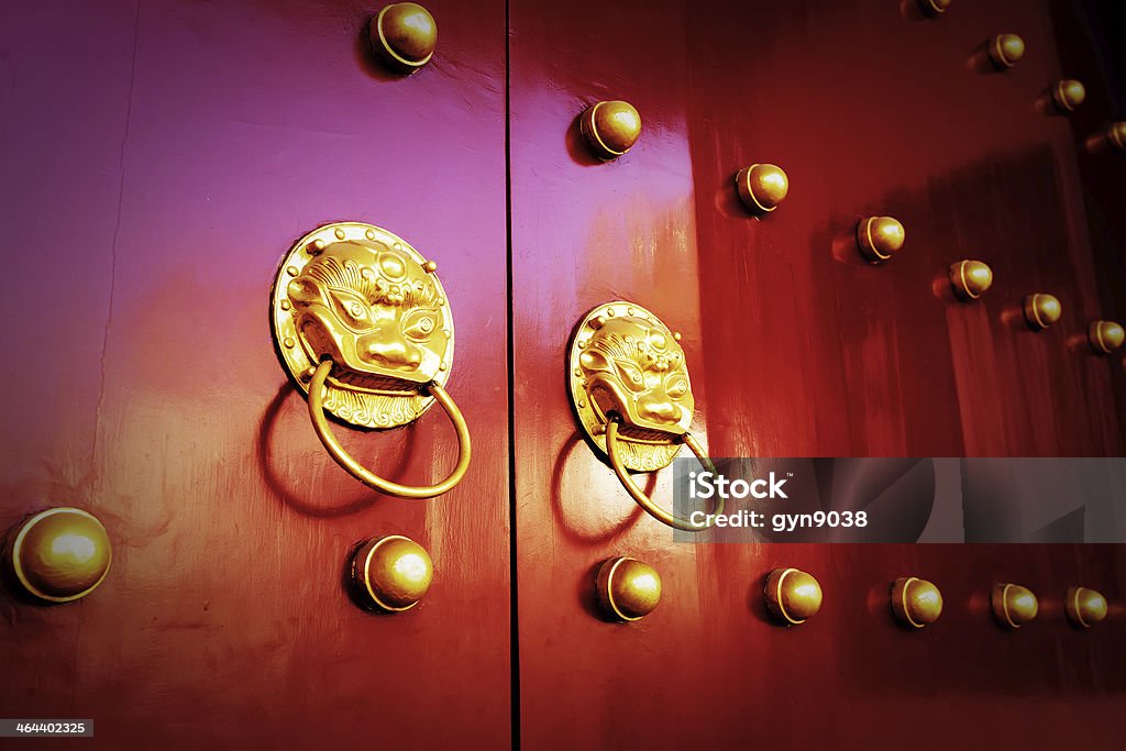 Vecchio porta cinese - Foto stock royalty-free di Cina