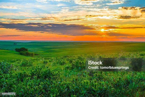 Kansas Sunset In The Flint Hills Stock Photo - Download Image Now - Kansas, Flint Hills - Kansas, Landscape - Scenery