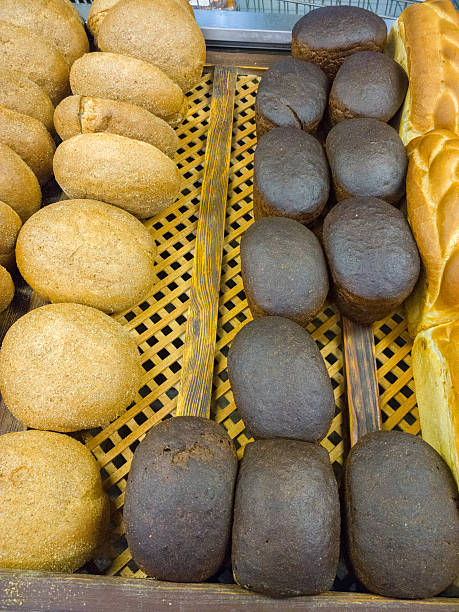 pan. - food mobilestock bread brown bread fotografías e imágenes de stock