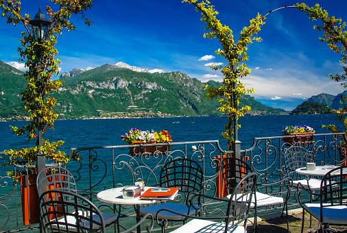 Al Fresco cafe right on Lake Como in northern Italy.