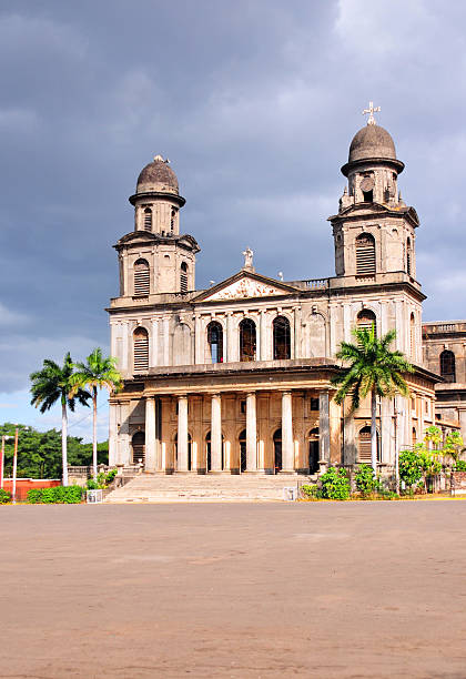 istock Managua, Nicaragua: ruins of the Old Cathedral 464453623