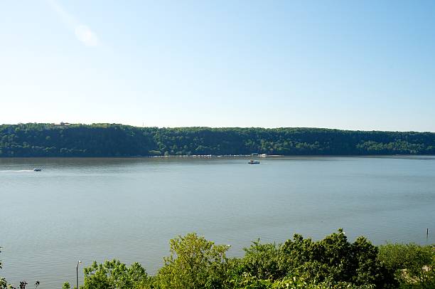 istock The Hudson River From NYC 464474644