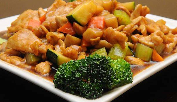 istock Chinese Chicken and Vegetables Close-Up 464486390