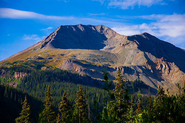 istock Amazing Huge High Altitude Colorado Mountain landscape 464487548