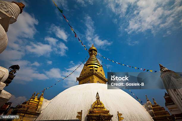 Swayambhunath Stupa Kathmandu Nepal - Fotografie stock e altre immagini di Ambientazione tranquilla - Ambientazione tranquilla, Asia, Aspirazione