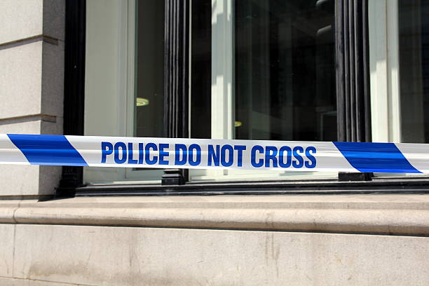 istock POLICE DO NOT CROSS 464536758