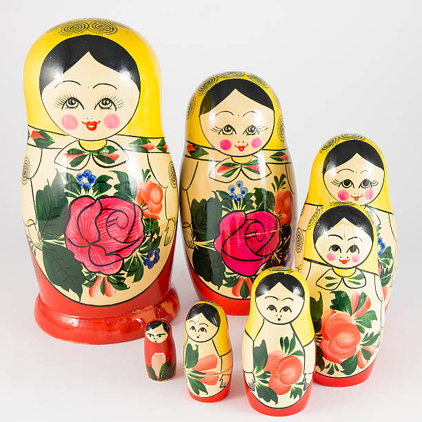 7 번자체 텍사스식 산란기 dolls 하행결장 바람개비 - doll russian nesting doll nested family 뉴스 사진 이미지