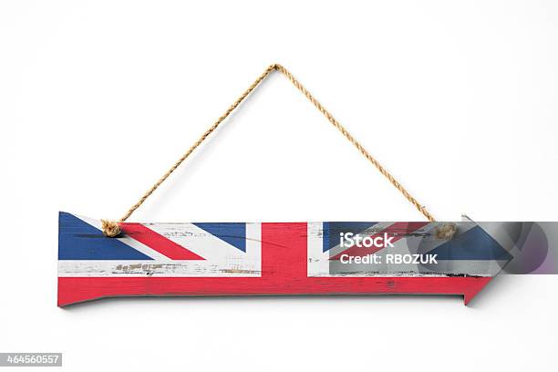 Esta Manera De Gran Bretaña Foto de stock y más banco de imágenes de Bandera del Reino Unido - Bandera del Reino Unido, Señal de flecha, Apuntar