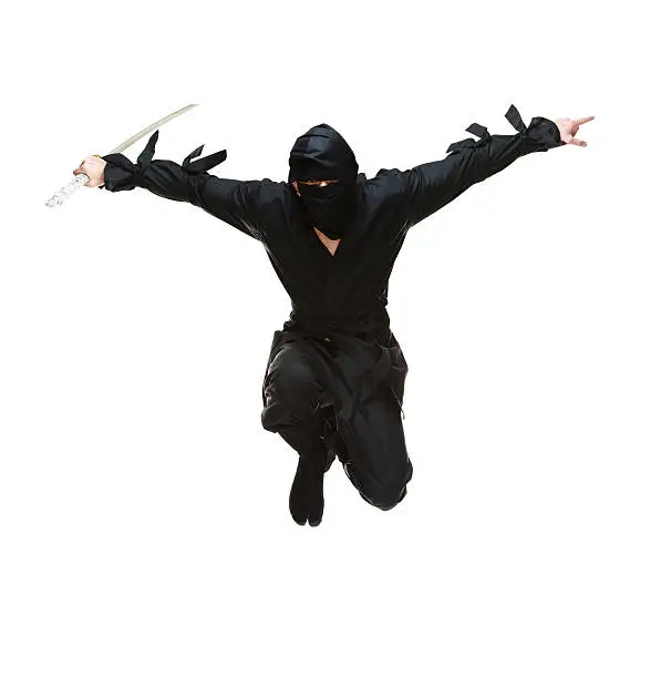 Front view of ninja jumping with swordhttp://www.twodozendesign.info/i/1.png