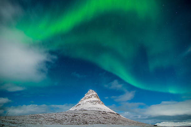istock Aurora at Kirkjufell 464598054