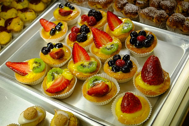 pasticcini italiano - dessert buffet italian culture food fotografías e imágenes de stock