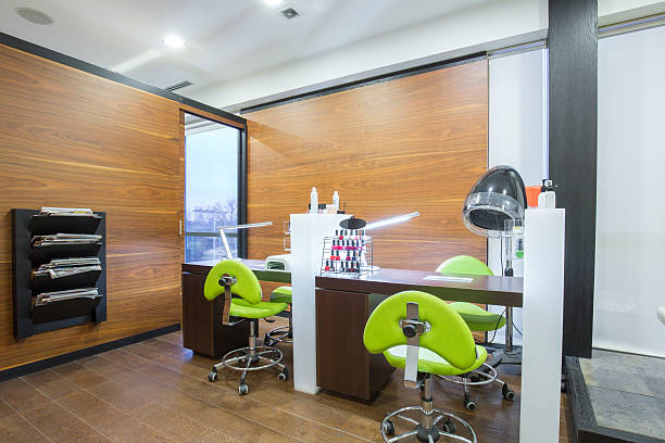 istock Pedicure station in modern beauty spa 464667808