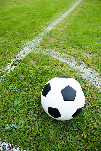 istock ball on the edge of corner. 464690353