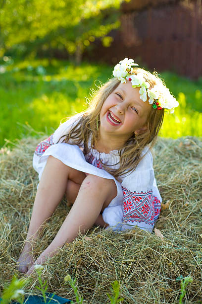 istock Laughing little girl 464696786