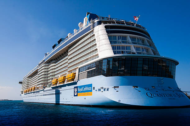 quantum of the seas - royal caribbean group stockfoto's en -beelden