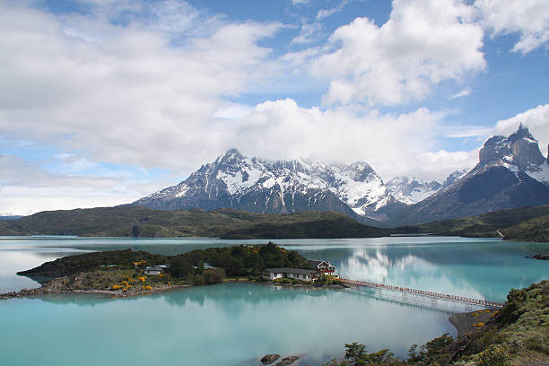 istock Lake Pehoe in Torres del Paine 464829740