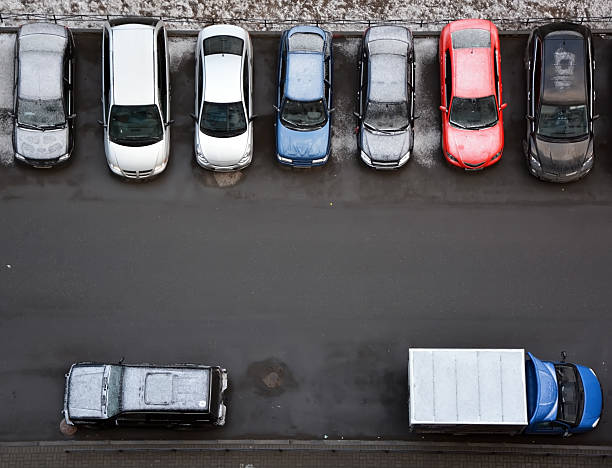 istock Typical parking places in Saint-Petersburg 464857570