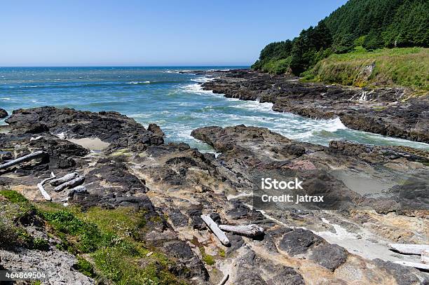 Devils Punch Bowl Stock Photo - Download Image Now - Oregon - US State, Yachats, 2015