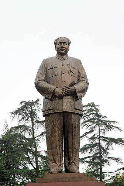 istock bronze statue of Mao Zedong 464873042