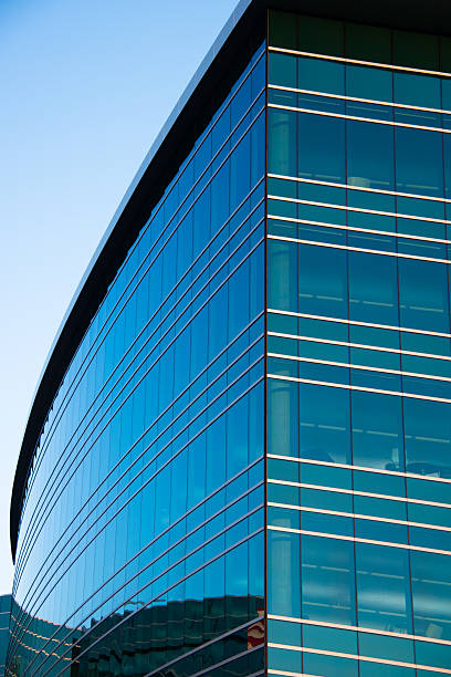 istock Detail of Curved Architecture 464918190