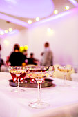 ein-glas-champagner.jpg?b=1&s=170x170&k=20&c=Dmm91WrTmgX8YbbBXaWOlxXkvK9wUyXxJhXlSLLq7mQ=